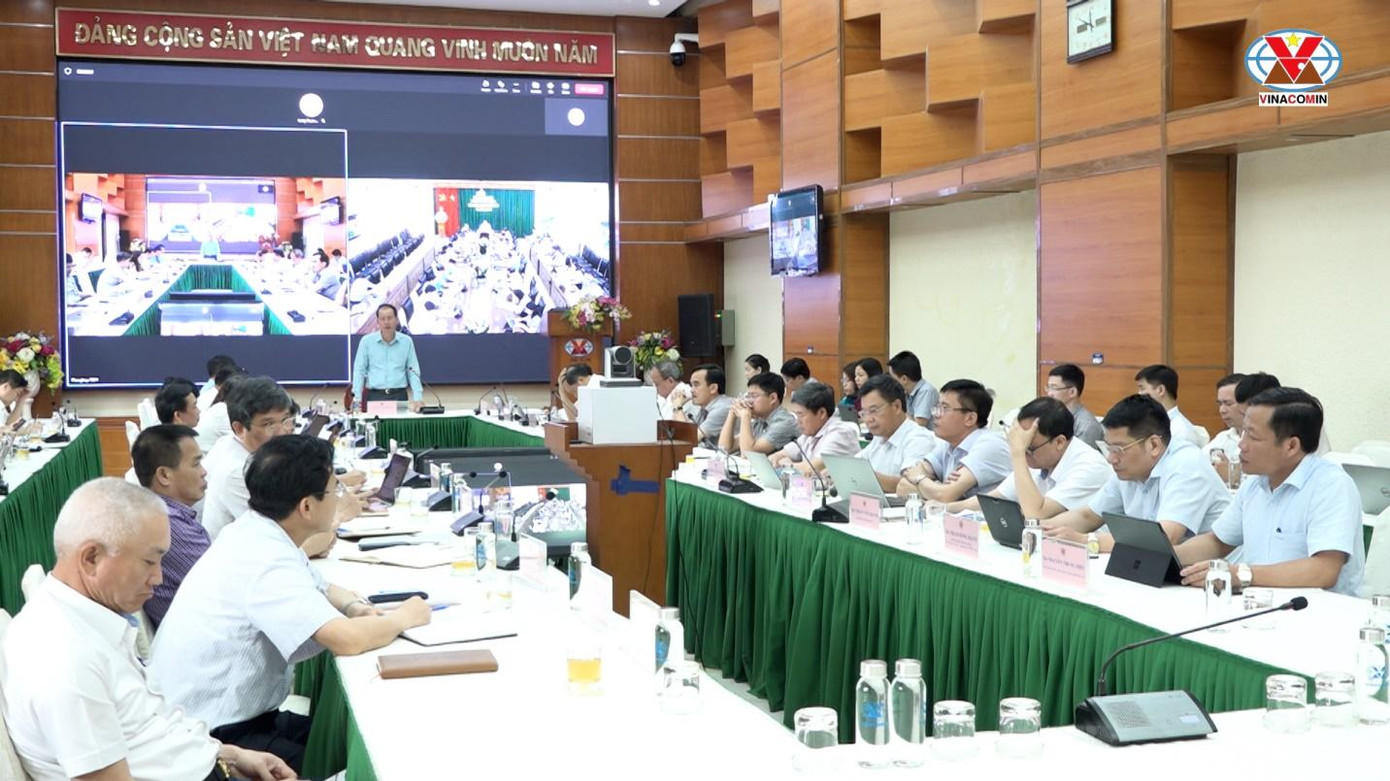 Quang cảnh cảnh tại hội nghị.