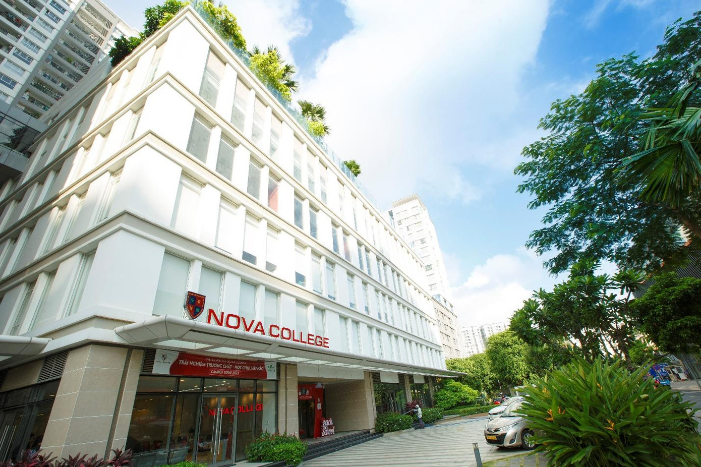 Nova College định hướng trở thành trường số 1 về đào tạo ngành quản lý nhà hàng – khách sạn tại Việt Nam, góp phần vào nâng cao chất lượng nguồn nhân lực ngành du lịch – dịch vụ cho xã hội Nova College định hướng trở thành trường số 1 về đào tạo ngành quản lý nhà hàng – khách sạn tại Việt Nam, góp phần vào nâng cao chất lượng nguồn nhân lực ngành du lịch – dịch vụ cho xã hội