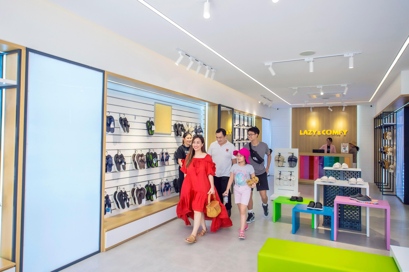 Đại lộ Sunny – Một điểm đến không thể bỏ lỡ của những tín đồ thời trang khi đến với Hồ Tràm