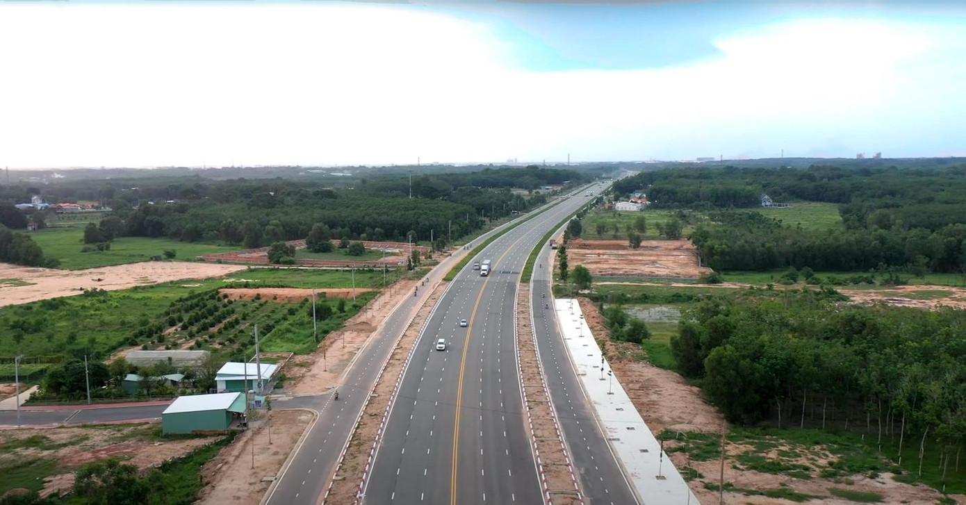 Hạ tầng mở lối đưa Bình Dương bước vào những chu kỳ phát triển mới Hạ tầng mở lối đưa Bình Dương bước vào những chu kỳ phát triển mới