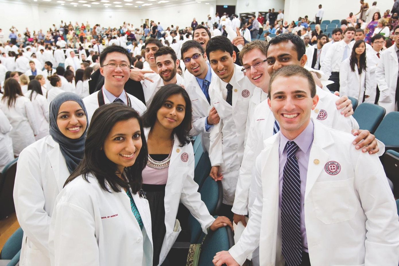 Sinh viên SGU tham dự lễ Tuyên thệ Áo Trắng ngày tốt nghiệp. Ảnh: SGU Sinh viên SGU tham dự lễ Tuyên thệ Áo Trắng ngày tốt nghiệp. Ảnh: SGU