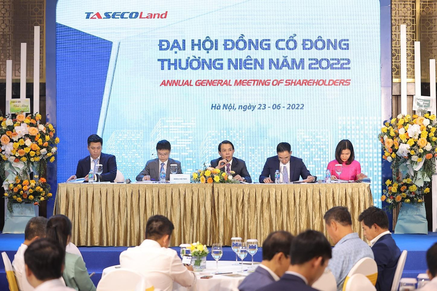 Đoàn Chủ tịch điều hành Đại hội cổ đông thường niên Taseco Land năm 2022