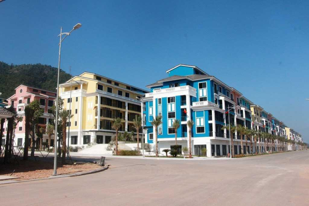 Dự án Sonasea Vân Đồn Harbor City tại xã Hạ Long, huyện Vân Đồn. Dự án Sonasea Vân Đồn Harbor City tại xã Hạ Long, huyện Vân Đồn.