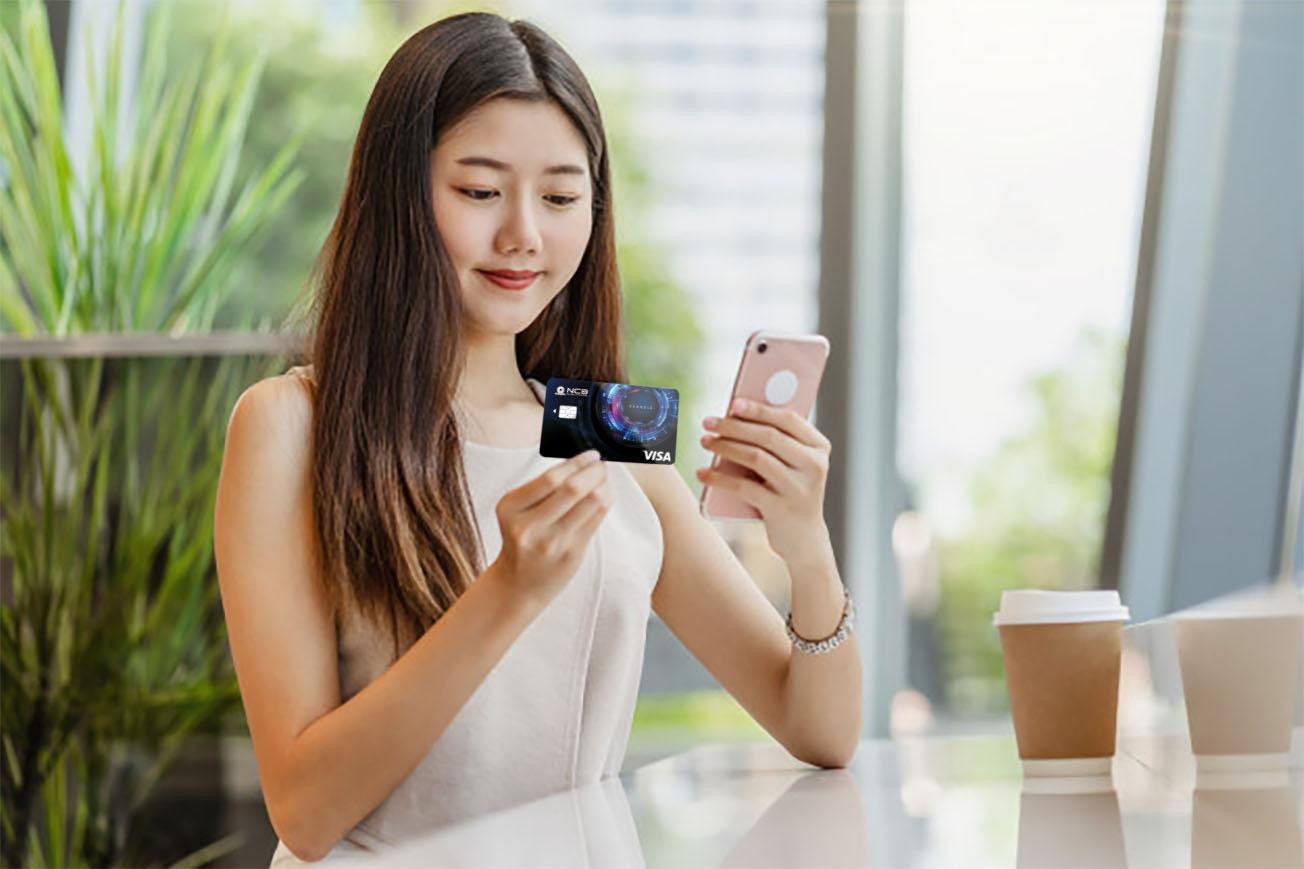 Chuyển đổi số của ngành Ngân hàng thay đổi thói quen dùng tiền mặt của người Việt Chuyển đổi số của ngành Ngân hàng thay đổi thói quen dùng tiền mặt của người Việt