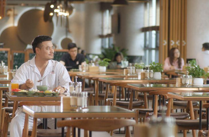 Nhà hàng Hồng Ngọc ngay tại khuôn viên bệnh viện