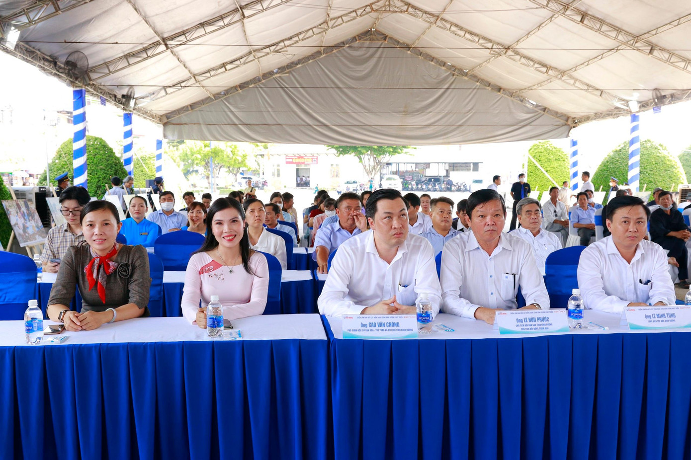 Toàn cảnh Lễ trao giải cuộc thi ảnh “Bến Cát đồng hành cùng Bình Dương phát triển”. Toàn cảnh Lễ trao giải cuộc thi ảnh “Bến Cát đồng hành cùng Bình Dương phát triển”.