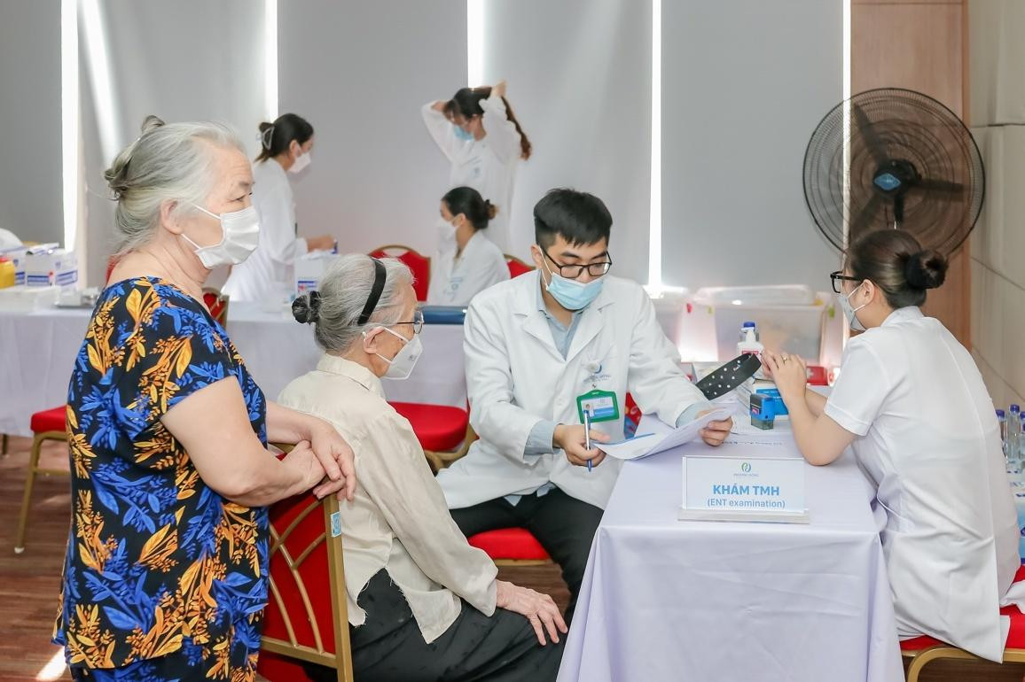 Tư vấn khám sức khoẻ cho người cao tuổi Tư vấn khám sức khoẻ cho người cao tuổi