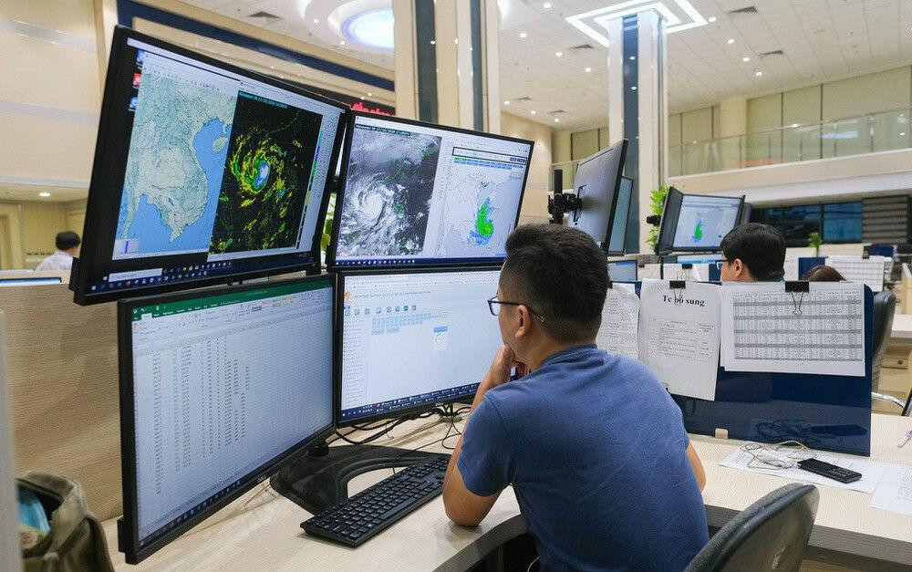 Ngành khí tượng thủy văn sẽ chú trọng ứng dụng các thành tựu mới nhất của CMCN 4.0 vào công tác dự báo, cảnh báo thời tiết, thiên tai.
