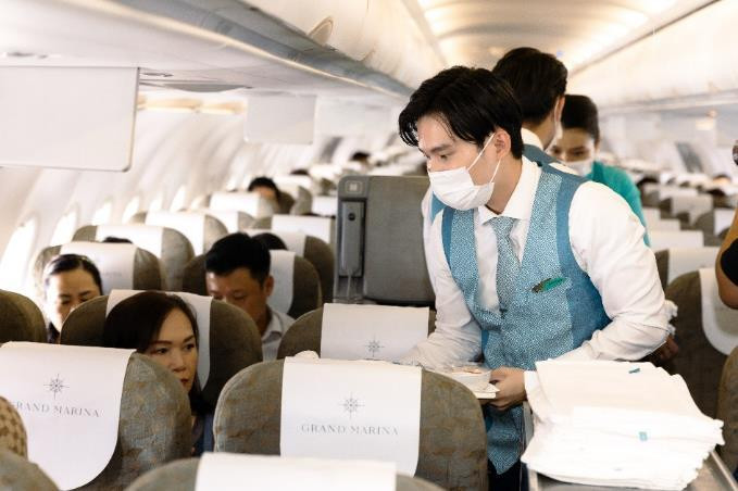 Chuyên cơ hàng hiệu của Grand Marina, Saigon dành cho khách hàng trải nghiệm phong cách sống hàng hiệu tại Bangkok. Chuyên cơ hàng hiệu của Grand Marina, Saigon dành cho khách hàng trải nghiệm phong cách sống hàng hiệu tại Bangkok.