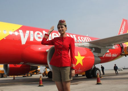 VietJetAir là hãng hàng không tư nhân duy nhất còn tồn tại được ở Việt Nam tới lúc này . VietJetAir là hãng hàng không tư nhân duy nhất còn tồn tại được ở Việt Nam tới lúc này