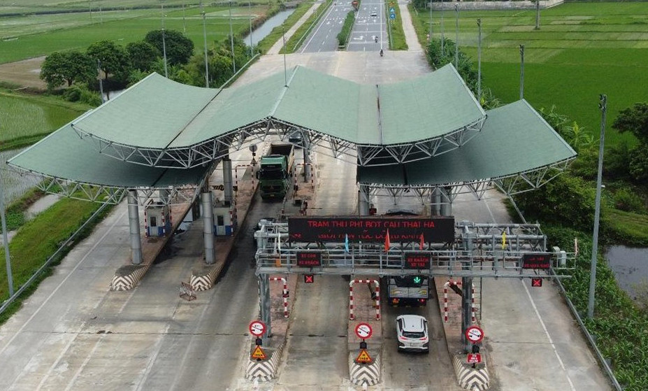 Nhà đầu tư dự án BOT cầu Thái Hà đổi ý định từ nhà nước góp vốn sang hoàn trả toàn bộ vốn đầu tư để dừng thu phí.