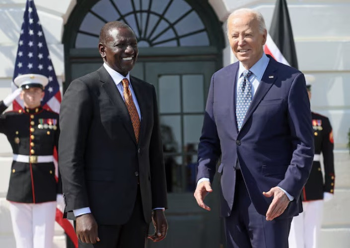 Tổng thống Mỹ Joe Biden và Tổng thống Kenya William Ruto trong cuộc gặp tại Washington. (Ảnh: Reuters) Tổng thống Mỹ Joe Biden và Tổng thống Kenya William Ruto trong cuộc gặp tại Washington. (Ảnh: Reuters)