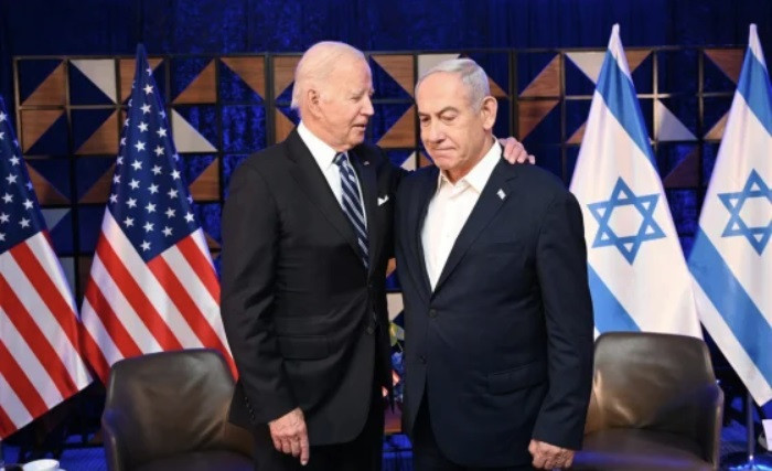 Tổng thống Mỹ Joe Biden trong cuộc gặp Thủ tướng Israel Benjamin Netanyahu ngày 18/10/2023. (Ảnh: Anadolu) Tổng thống Mỹ Joe Biden trong cuộc gặp Thủ tướng Israel Benjamin Netanyahu ngày 18/10/2023. (Ảnh: Anadolu)