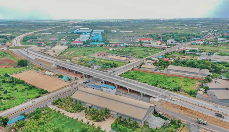 Đường vành đai 3 được Campuchia đổi tên thành đại lộ Tập Cận Bình. (Ảnh: Khmer Times)