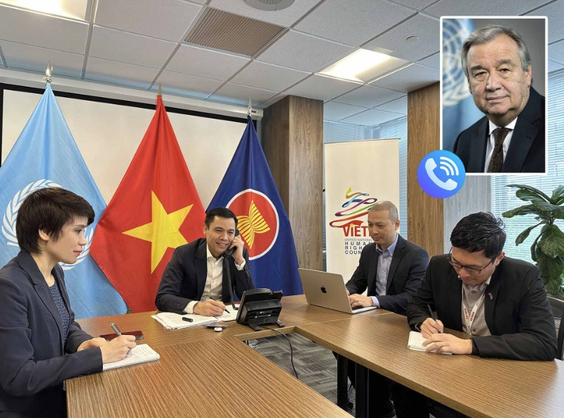 Đại sứ Đặng Hoàng Giang trong cuộc trao đổi qua điện thoại với Tổng Thư ký LHQ Antonio Guterres, ngày 23/5. (Ảnh: Mofa)