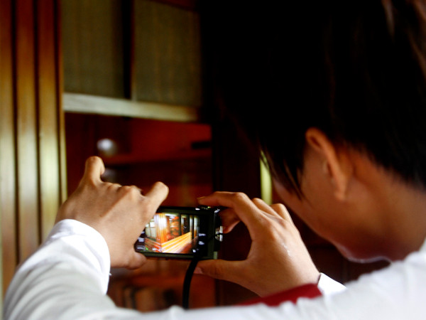 Ghi lại hình ảnh căn phòng có những vật dụng bình dị của Chủ tịch Hồ Chí Minh