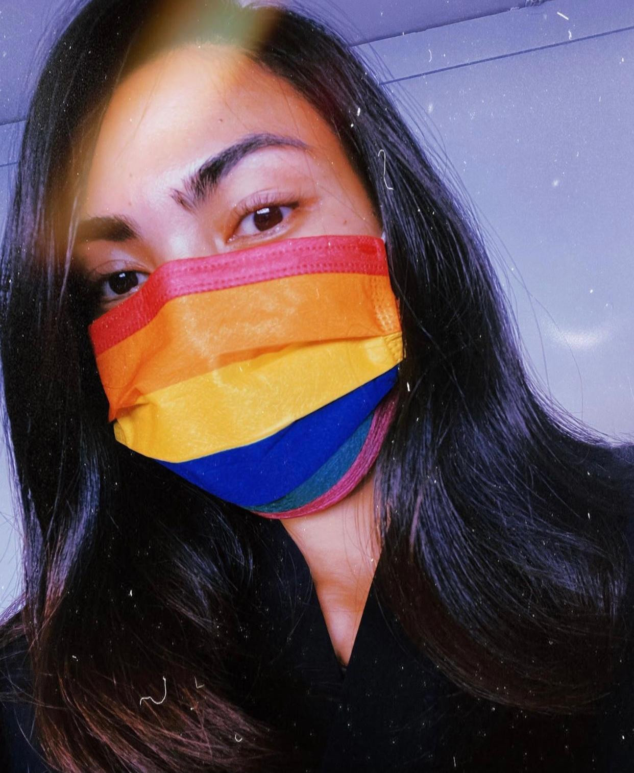 Beatrice Luigi Gomez là người đồng tính nữ công khai. Beatrice Luigi Gomez là người đồng tính nữ công khai.