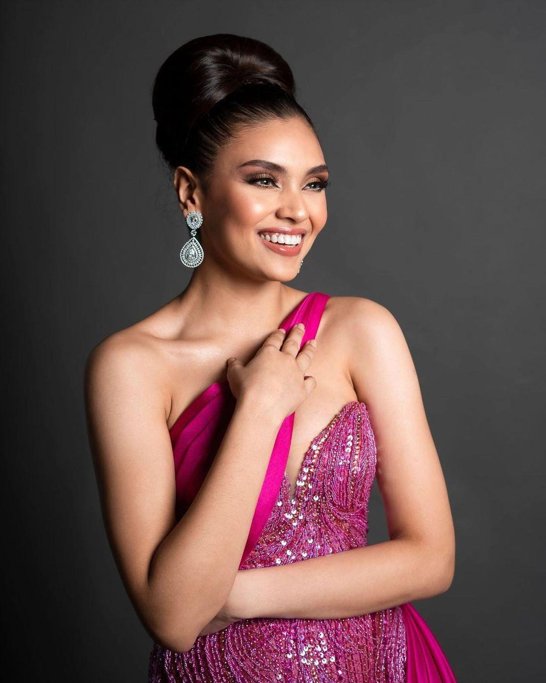 Nói về quyết định từ bỏ danh hiệu của Ganiel Krishnan, ông Arnold Vegafria - giám đốc quốc gia của Miss World Philippines cho biết BTC hoàn toàn tôn trọng quyết định riêng của cô. Nói về quyết định từ bỏ danh hiệu của Ganiel Krishnan, ông Arnold Vegafria - giám đốc quốc gia của Miss World Philippines cho biết BTC hoàn toàn tôn trọng quyết định riêng của cô.