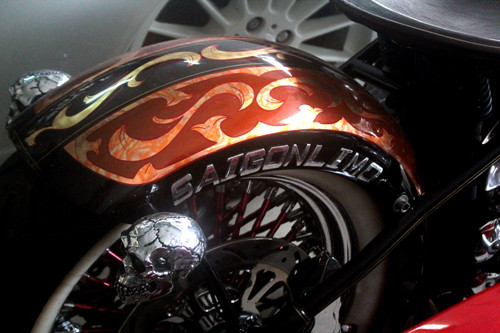 Choáng với mô tô độ 'khủng' của dân chơi Sài Thành ảnh 8