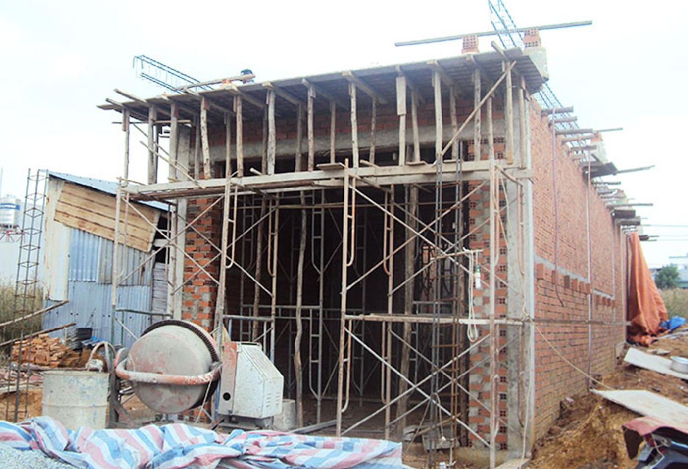 Từ ngày 25/1/2022, toàn bộ nhà ở riêng lẻ không kể quy mô trên địa bàn TP Hà Nội sẽ thuộc thẩm quyền cấp GPXD của UBND cấp huyện.