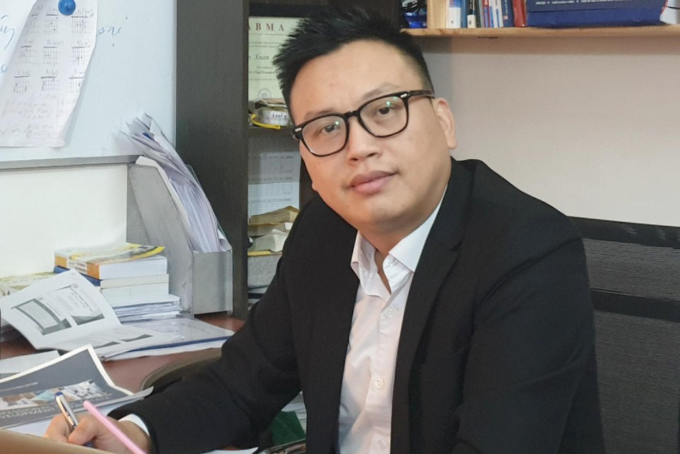 Ông Trần Xuân Lượng, Tiến sĩ chuyên ngành BĐS - Đại học Kinh tế Quốc dân.