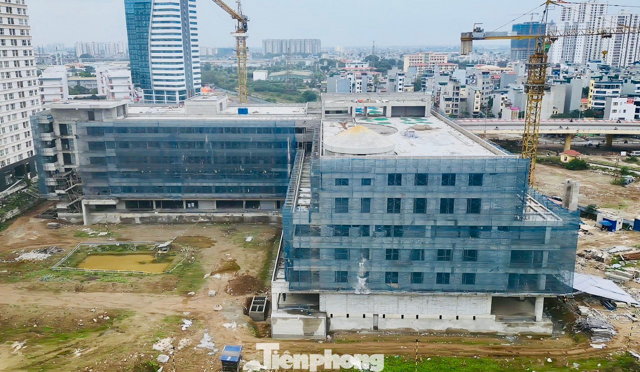 Dự án xây dựng Bệnh viện Nhi Hà Nội giai đoạn 1 có tổng mức đầu tư gần 800 tỉ đồng, với quy mô 200 giường bệnh nội trú.