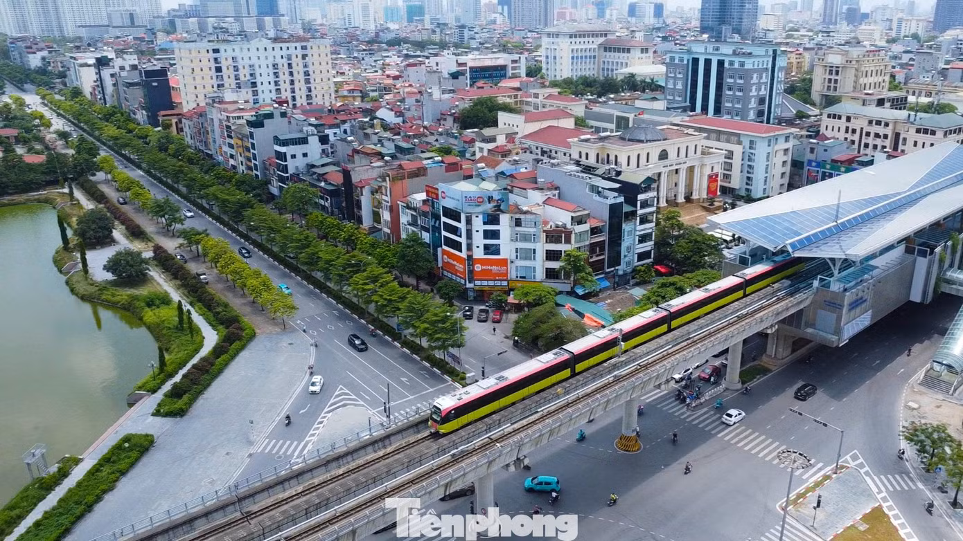 Các đoàn tàu dự án đường sắt đô thị số 3 được nhà sản xuất Alstom của Pháp thiết kế.