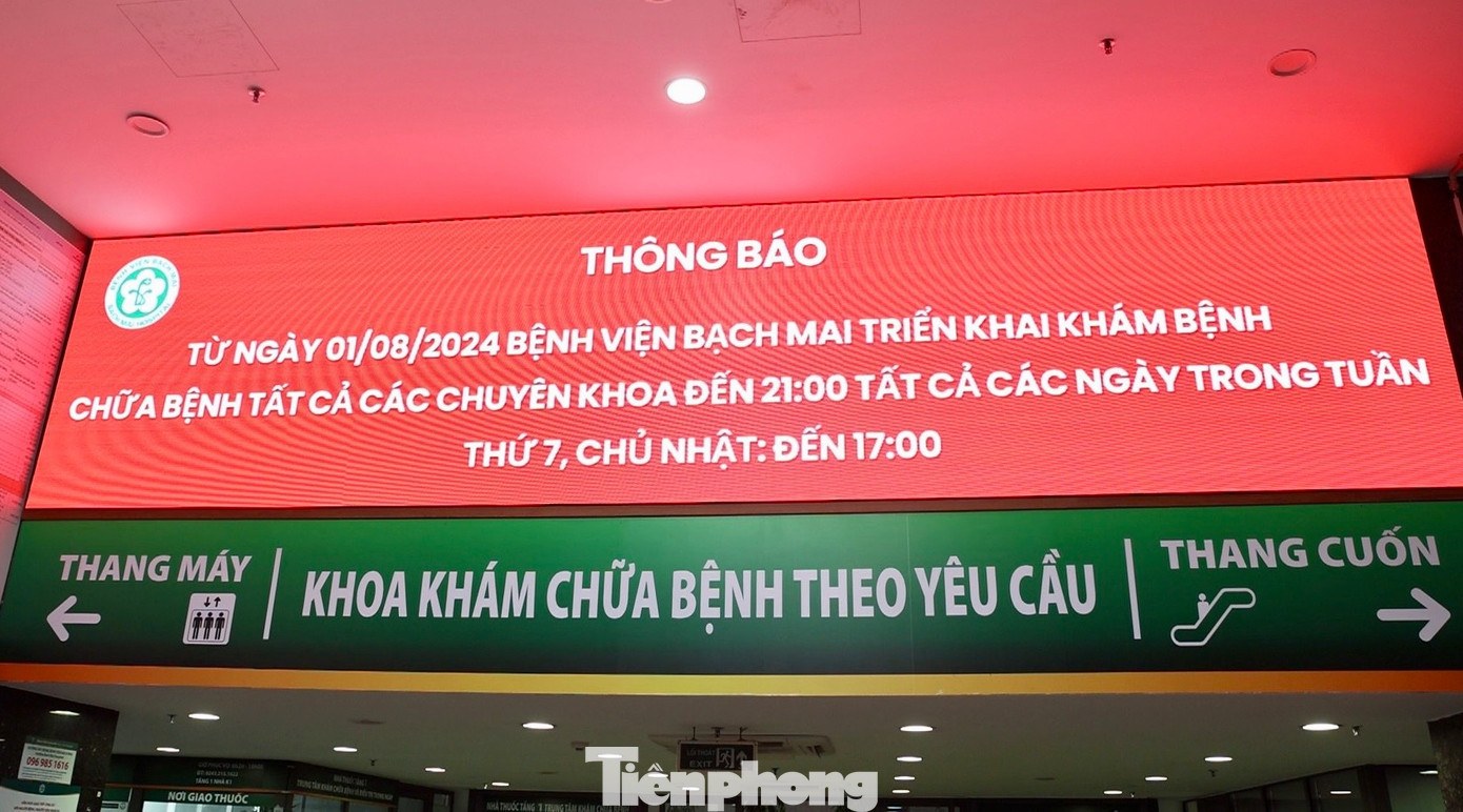 Đáp ứng nhu cầu khám, chữa bệnh của nhân dân, góp phần giảm tình trạng quá tải trong bệnh viện, từ ngày 1/8/2024, Bệnh viện Bạch Mai (Hà Nội) chính thức triển khai khám chữa bệnh ngoài giờ hành chính từ 17h đến 21h hàng ngày tại nhà K1 - Khoa khám bệnh theo yêu cầu.
