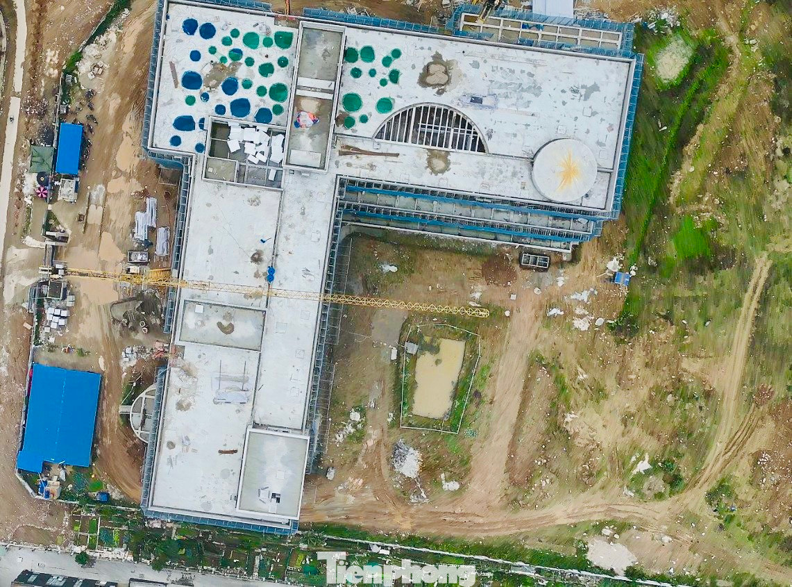 Dự án xây dựng Bệnh viện Nhi Hà Nội giai đoạn 1 có tổng mức đầu tư gần 800 tỉ đồng, với quy mô 200 giường bệnh nội trú.