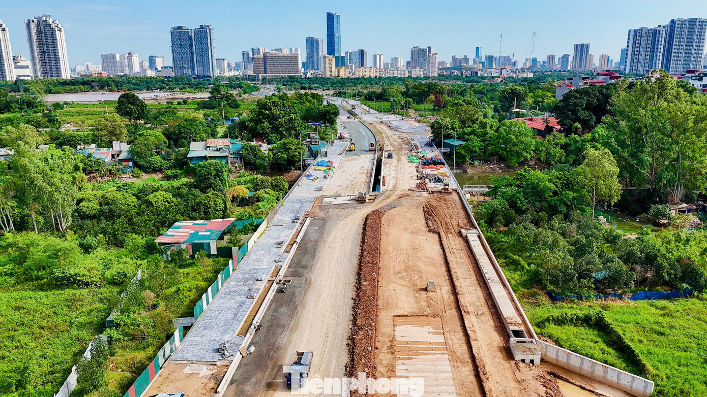 Ban quản lý dự án đầu tư xây dựng quận Nam Từ Liêm cho biết, do ảnh hưởng lớn do thời tiết mưa nhiều dẫn đến tiến độ không thể đạt được như kế hoạch. Ban quản lý dự án đầu tư xây dựng quận Nam Từ Liêm cho biết, do ảnh hưởng lớn do thời tiết mưa nhiều dẫn đến tiến độ không thể đạt được như kế hoạch.