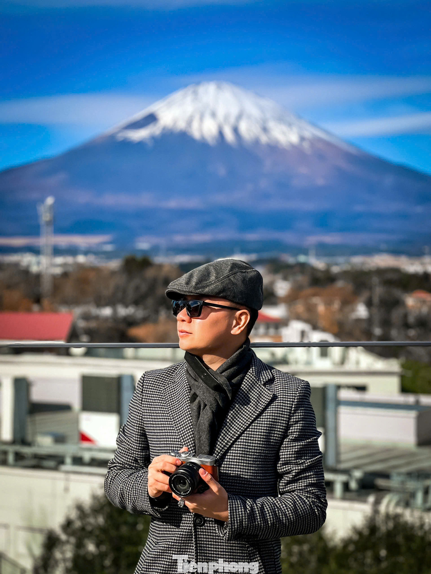 Núi Phú Sĩ là điểm tham quan, du lịch của đông đảo du khách khi đến Nhật Bản, mùa thu là thời điểm thích hợp nhất để du khách đến đây check-in, chụp lại những bức ảnh tuyệt đẹp.