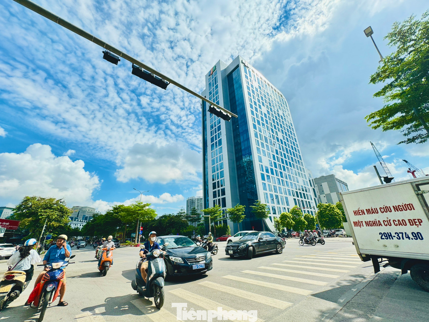 Từ tháng 07/2024, ngành giao thông Hà Nội sẽ chính thức áp dụng thí điểm hệ thống giao thông thông minh này. Thời gian thí điểm hệ thống giao thông thông minh đến hết tháng 12/2024.