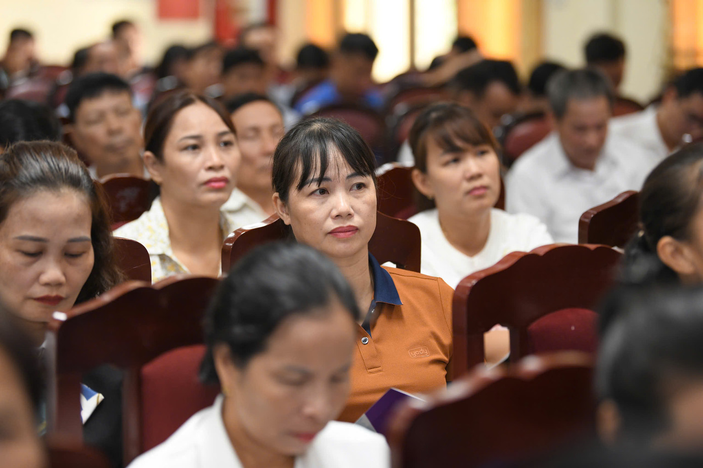Đông đảo Hội viên, phụ nữ tới tham gia Hội nghị tập huấn. Ảnh: Như Ý Đông đảo Hội viên, phụ nữ tới tham gia Hội nghị tập huấn. Ảnh: Như Ý