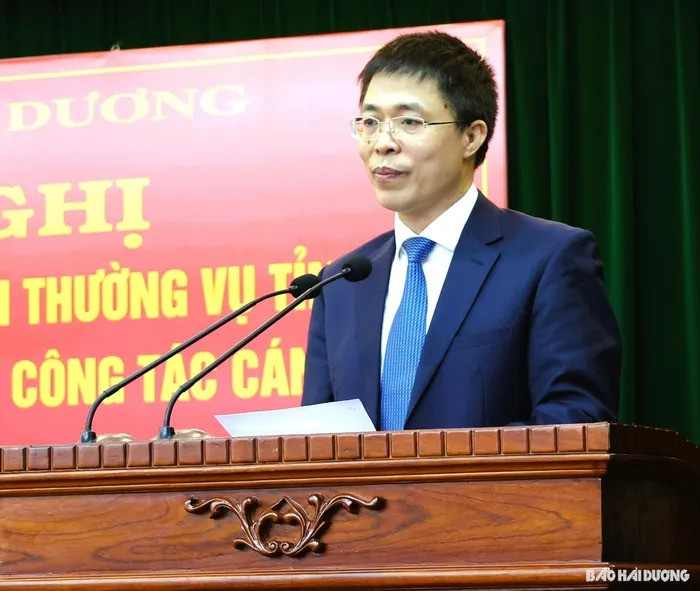 Đồng chí Nguyễn Ngọc Sẫm, tân Chánh Thanh tra tỉnh Hải Dương phát biểu nhận nhiệm vụ. Ảnh: Báo Hải Dương. Đồng chí Nguyễn Ngọc Sẫm, tân Chánh Thanh tra tỉnh Hải Dương phát biểu nhận nhiệm vụ. Ảnh: Báo Hải Dương.