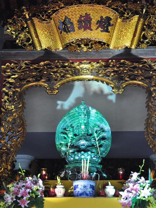 Phật ngọc Quan Âm tại chùa Tảo Sách, Tây Hồ, Hà Nội Ảnh: Thuận Phong