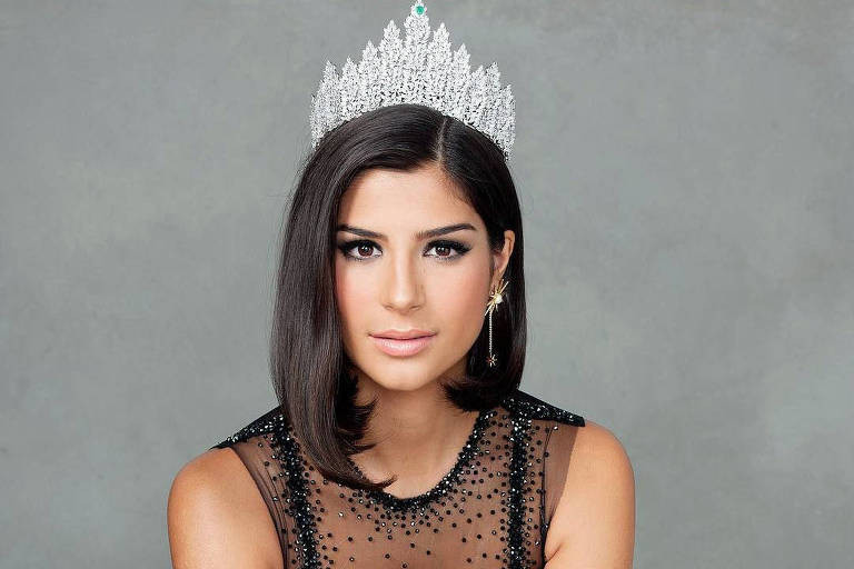 Hoàng Thuỳ lọt top 20 bình chọn Miss Universe cùng hàng loạt mỹ nhân ảnh 3