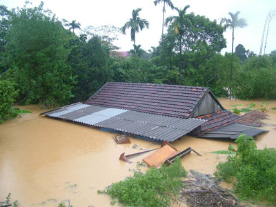 Lũ ở Hương Khê