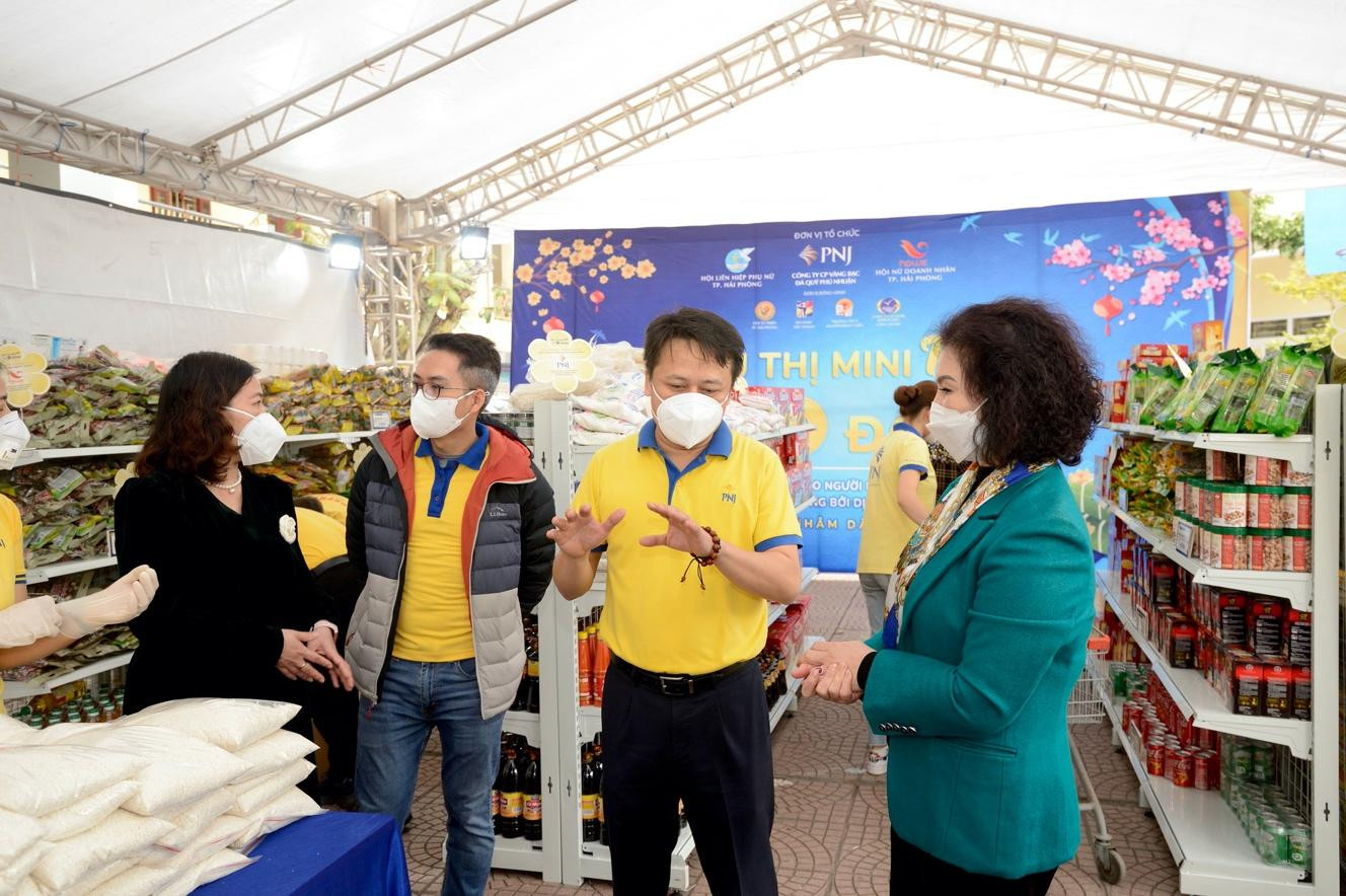 Lãnh đạo thành phố đến tham quan và có đánh giá cao về mô hình khi triển khai tại Hải Phòng Lãnh đạo thành phố đến tham quan và có đánh giá cao về mô hình khi triển khai tại Hải Phòng