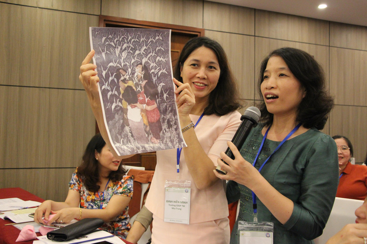 Đội ngũ sư phạm mầm non tại Đà Nẵng đã có dịp cùng nhau làm việc và học hỏi để tìm hiểu các biện pháp giảm thiểu rào cản thông qua việc tận dụng các cơ hội đô thị. Đội ngũ sư phạm mầm non tại Đà Nẵng đã có dịp cùng nhau làm việc và học hỏi để tìm hiểu các biện pháp giảm thiểu rào cản thông qua việc tận dụng các cơ hội đô thị.