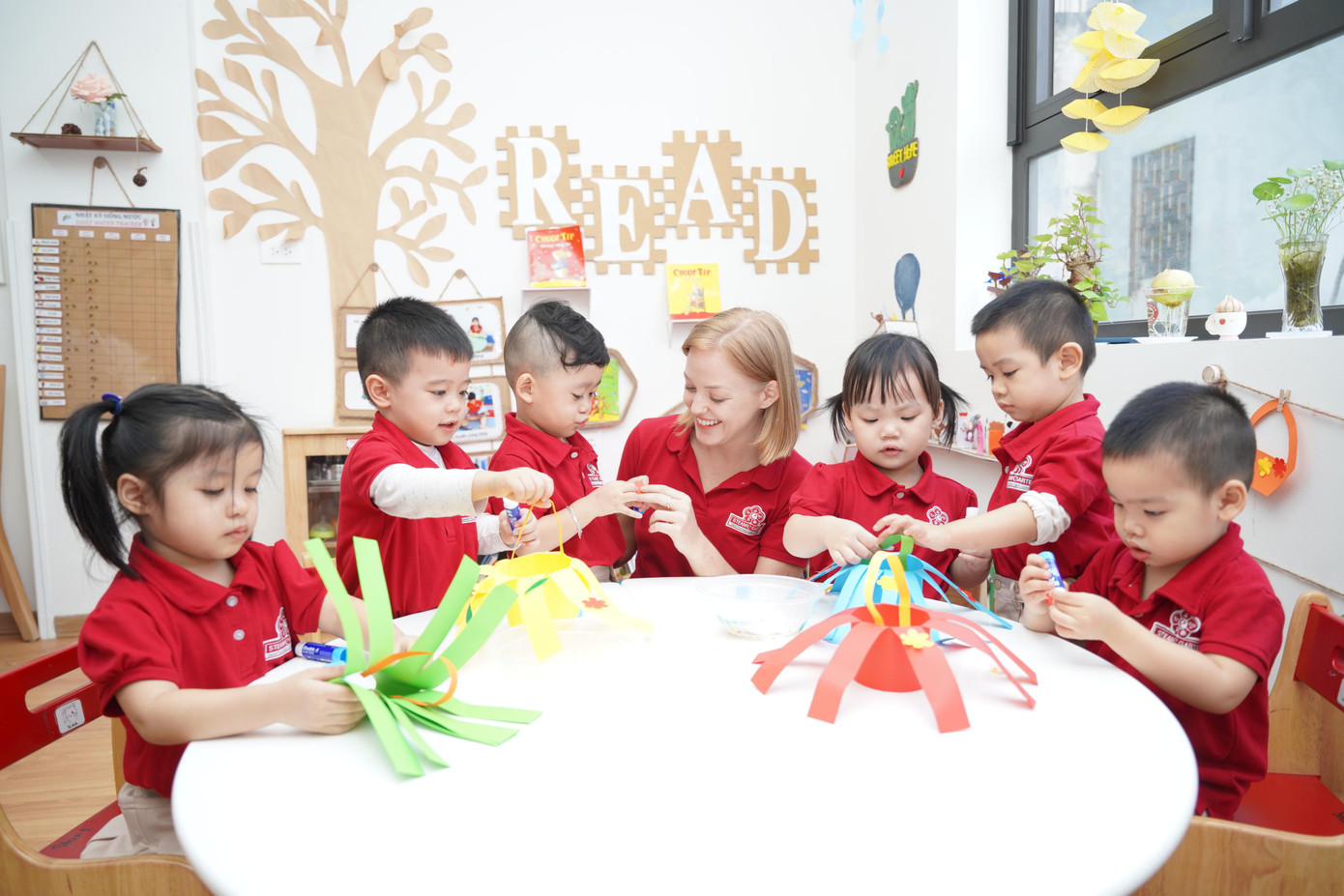 STEAMe GARTEN là nơi trẻ được thỏa sức khám phá, sáng tạo và học được nhiều điều bổ ích mỗi ngày. STEAMe GARTEN là nơi trẻ được thỏa sức khám phá, sáng tạo và học được nhiều điều bổ ích mỗi ngày.