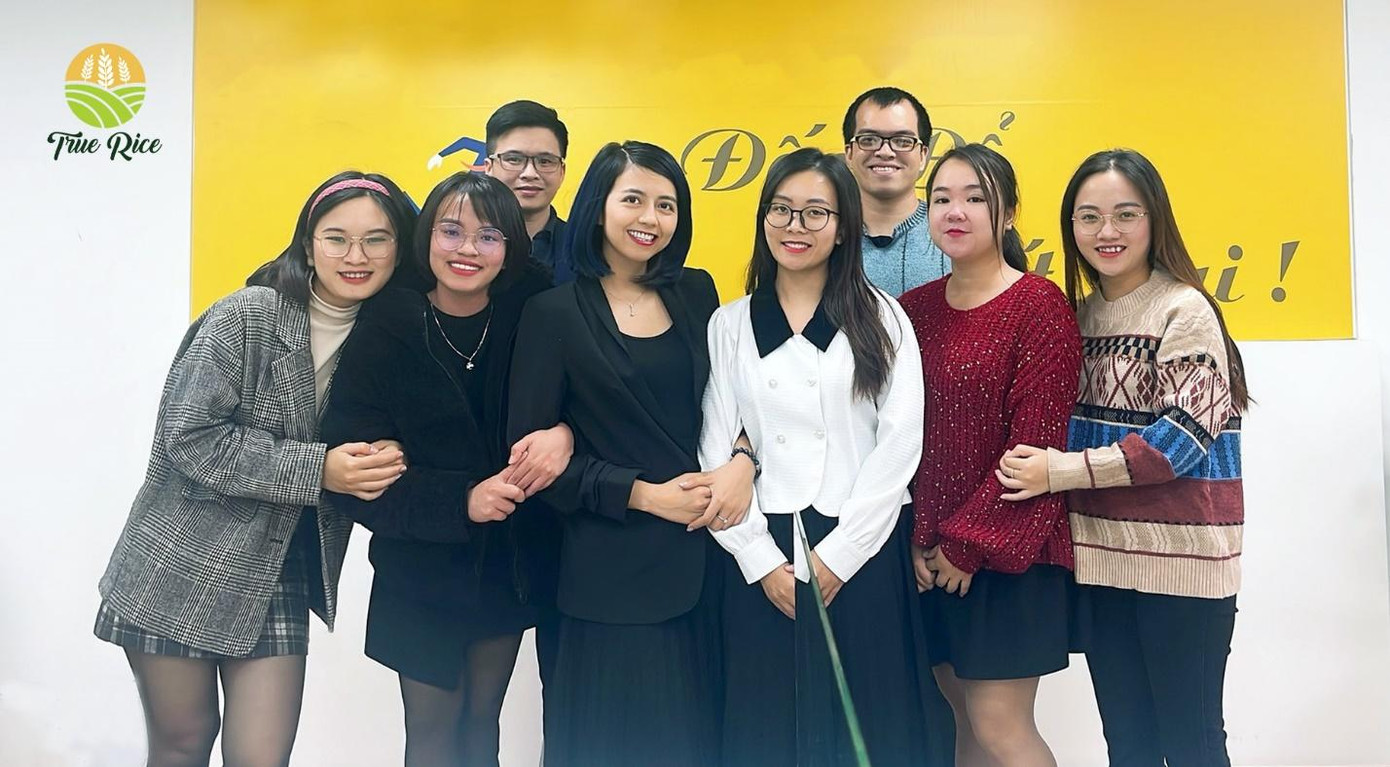 Đội ngũ trẻ trung, năng động của True Rice (ảnh NVCC) Đội ngũ trẻ trung, năng động của True Rice (ảnh NVCC)