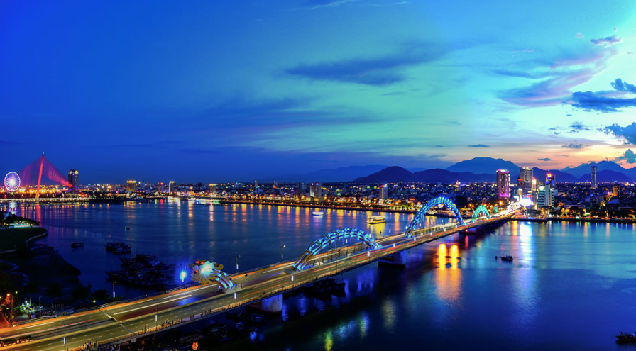 Đà Nẵng vừa được thí điểm đón khách quốc tế- một tín hiệu giúp thị trường du lịch, BĐS khởi sắc lại. Ảnh: Shutter Stock