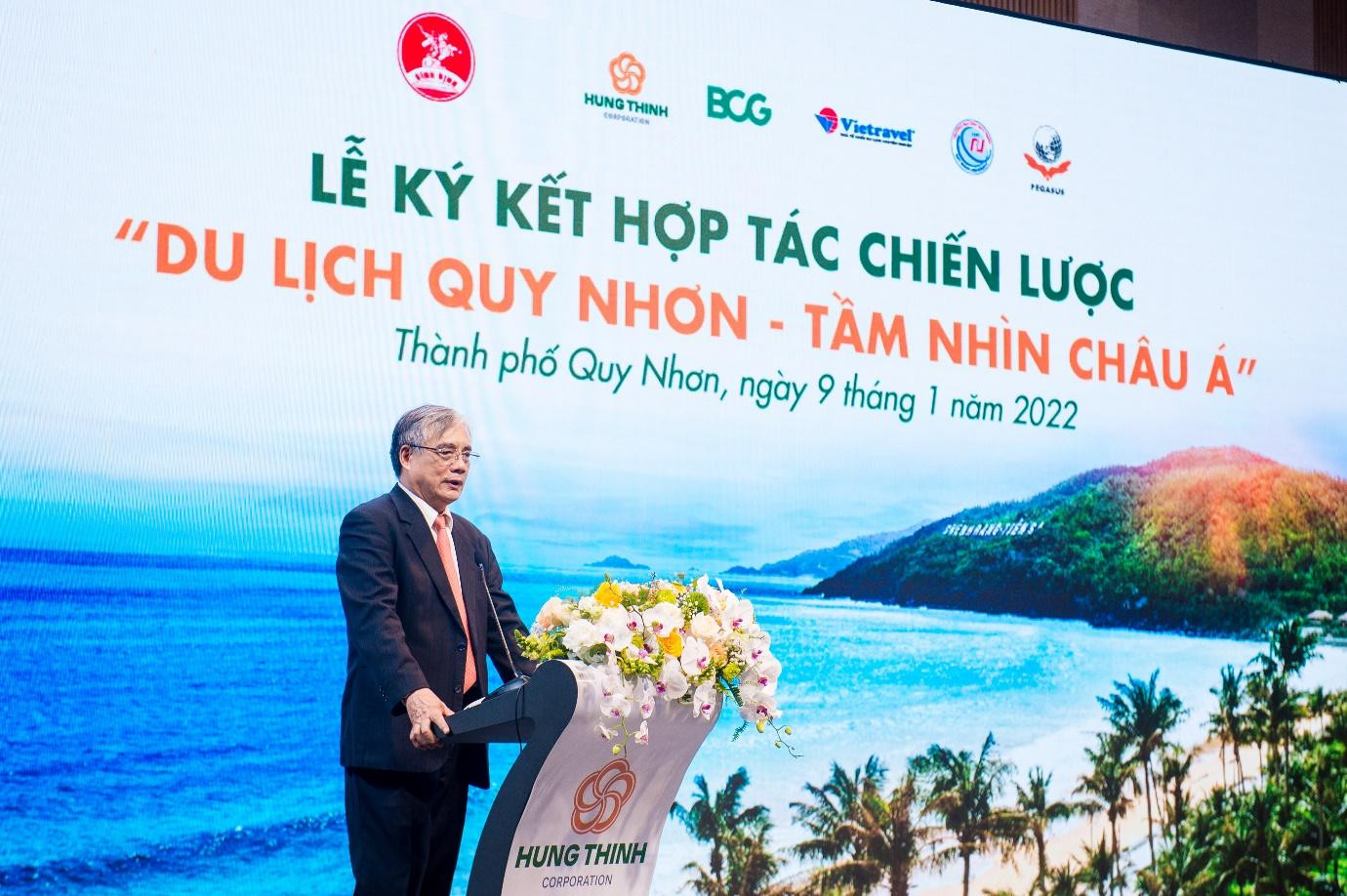 PGS TS Trần Đình Thiên phát biểu tại lễ ký kết hợp tác chiến lược “Du lịch Quy Nhơn – Tầm nhìn châu Á”