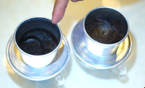 Cách nhận biết cà phê nguyên chất cực dễ và hiệu quả ảnh 5 Cách nhận biết cà phê nguyên chất cực dễ và hiệu quả ảnh 5