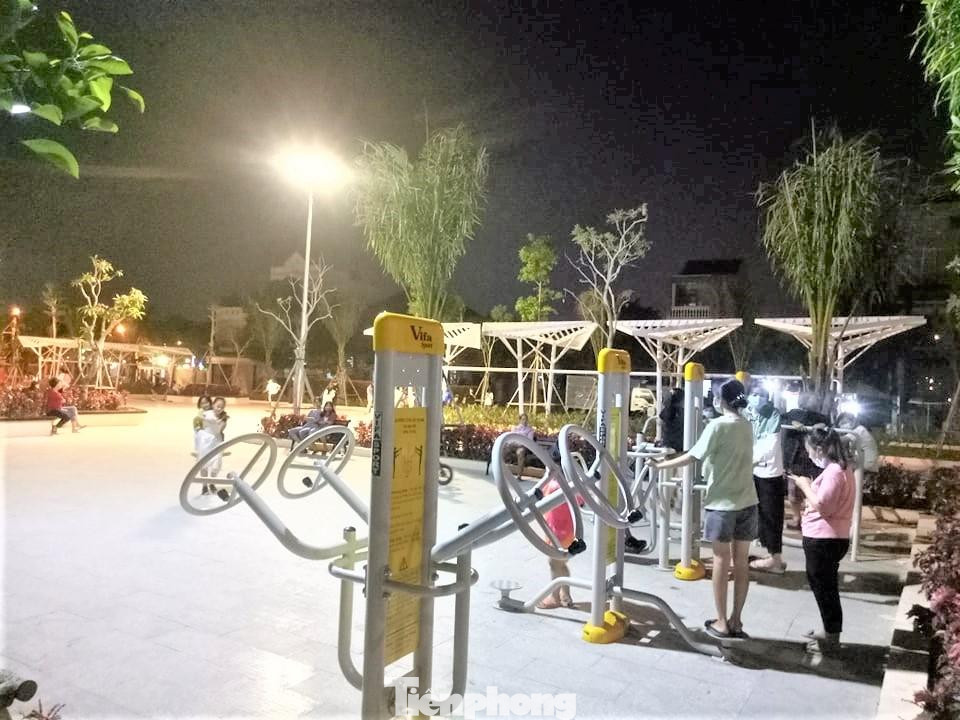 Bình Dương xây dựng nhiều công viên mini trên quỹ đất vàng để người dân vui chơi