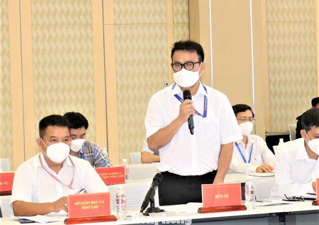 Bác sĩ Huỳnh Minh Chín - Phó Giám đốc Sở Y tế Bình Dương cho biết đang phối hợp các đơn vị để triển khai tiêm vắc xin cho học sinh từ 5 đến 11 tuổi