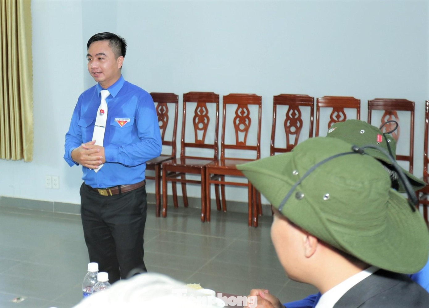 Đáp lại tình cảm và kỳ vọng của thế hệ trước, Bí thư Tỉnh đoàn Bình Phước Trần Quốc Duy hứa tuổi trẻ hôm nay không bao giờ quên và luôn tự hào về những phong trào hành động cách mạng mang dấu ấn lịch sử của tuổi trẻ Việt Nam nói chung và tuổi trẻ Sông Bé nói riêng. “Tuổi trẻ Bình Phước chân thành cảm ơn đến nguyên Chủ tịch nước, lãnh đạo Trung ương Đoàn và 2 tỉnh Bình Dương - Bình Phước, cựu cán bộ Đoàn qua các thời kỳ đã luôn quan tâm, đồng hành, hỗ trợ cho công tác đoàn và phong trào thanh thiếu nhi trong suốt thời gian qua. Mong rằng, tuổi trẻ Bình Phước nói riêng và Sông Bé nói chung luôn nhận được sự hỗ trợ để hoàn thành tốt mọi nhiệm vụ, xứng đáng với kỳ vọng của Đảng, Nhà nước và Nhân dân”, anh Duy chia sẻ.