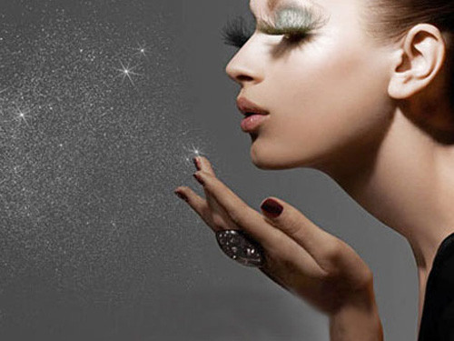 Năm tác hại lớn khi dùng mi giả ảnh 4