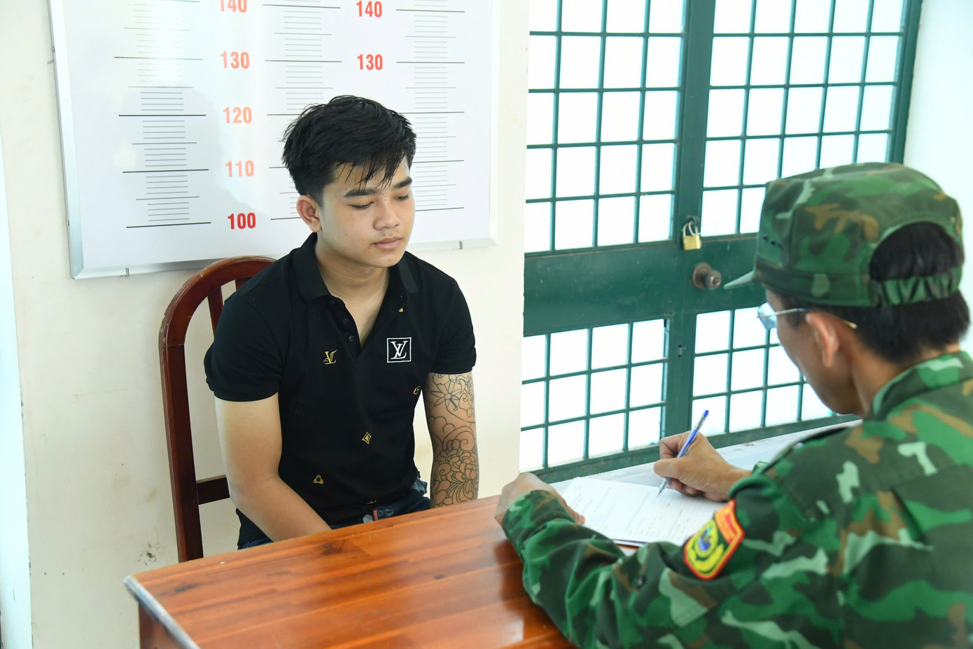 Đối tượng Lý Minh Tâm tại Cơ quan chức năng.