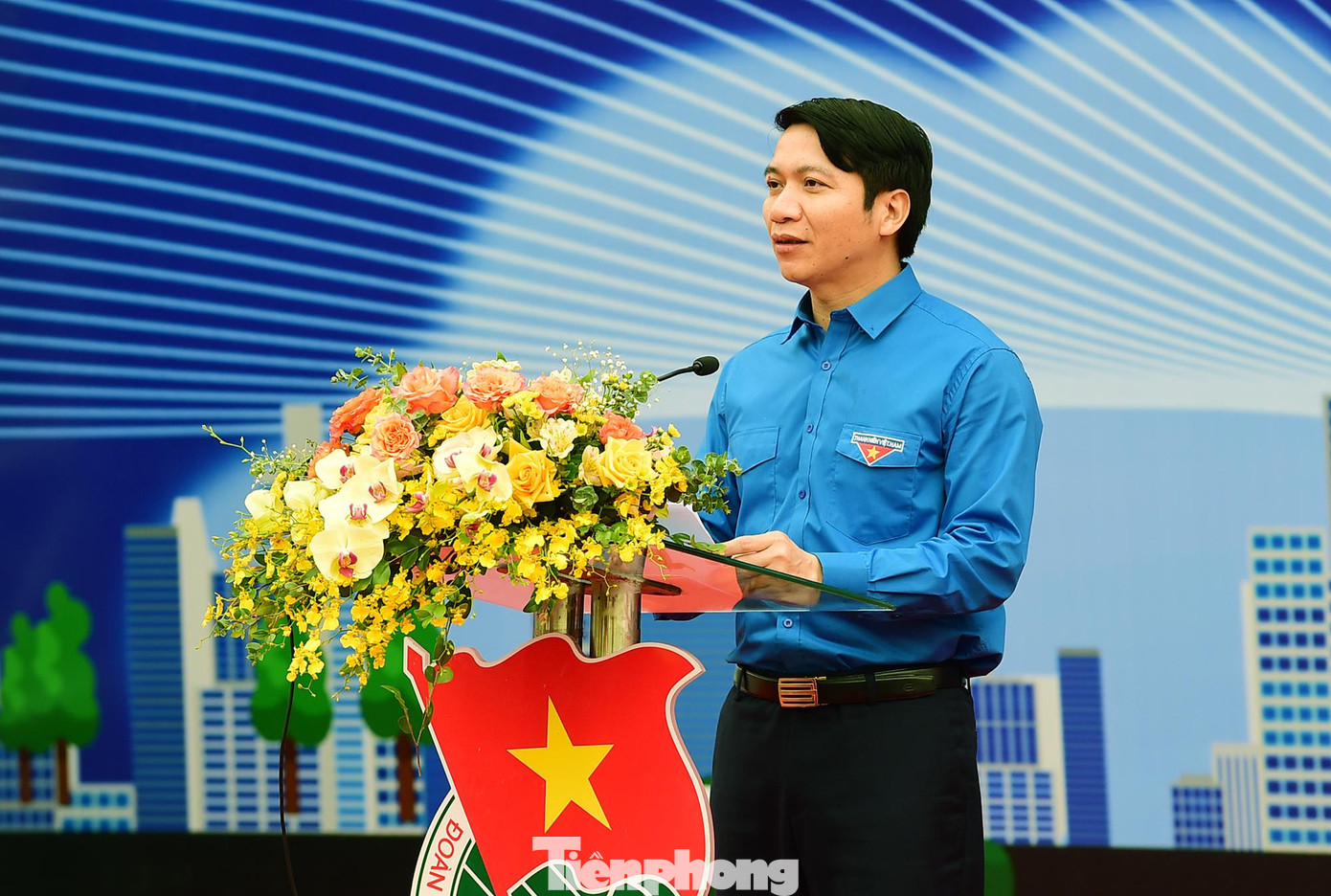 Anh Nguyễn Ngọc Lương phát biểu tại chương trình Anh Nguyễn Ngọc Lương phát biểu tại chương trình